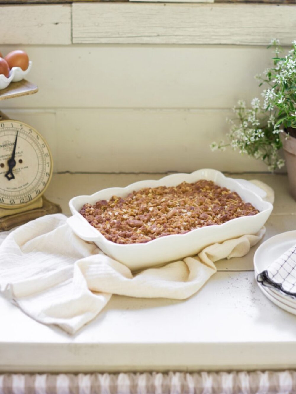 Danica Heirloom x Jilly Box Scalloped Edge Baking Dish